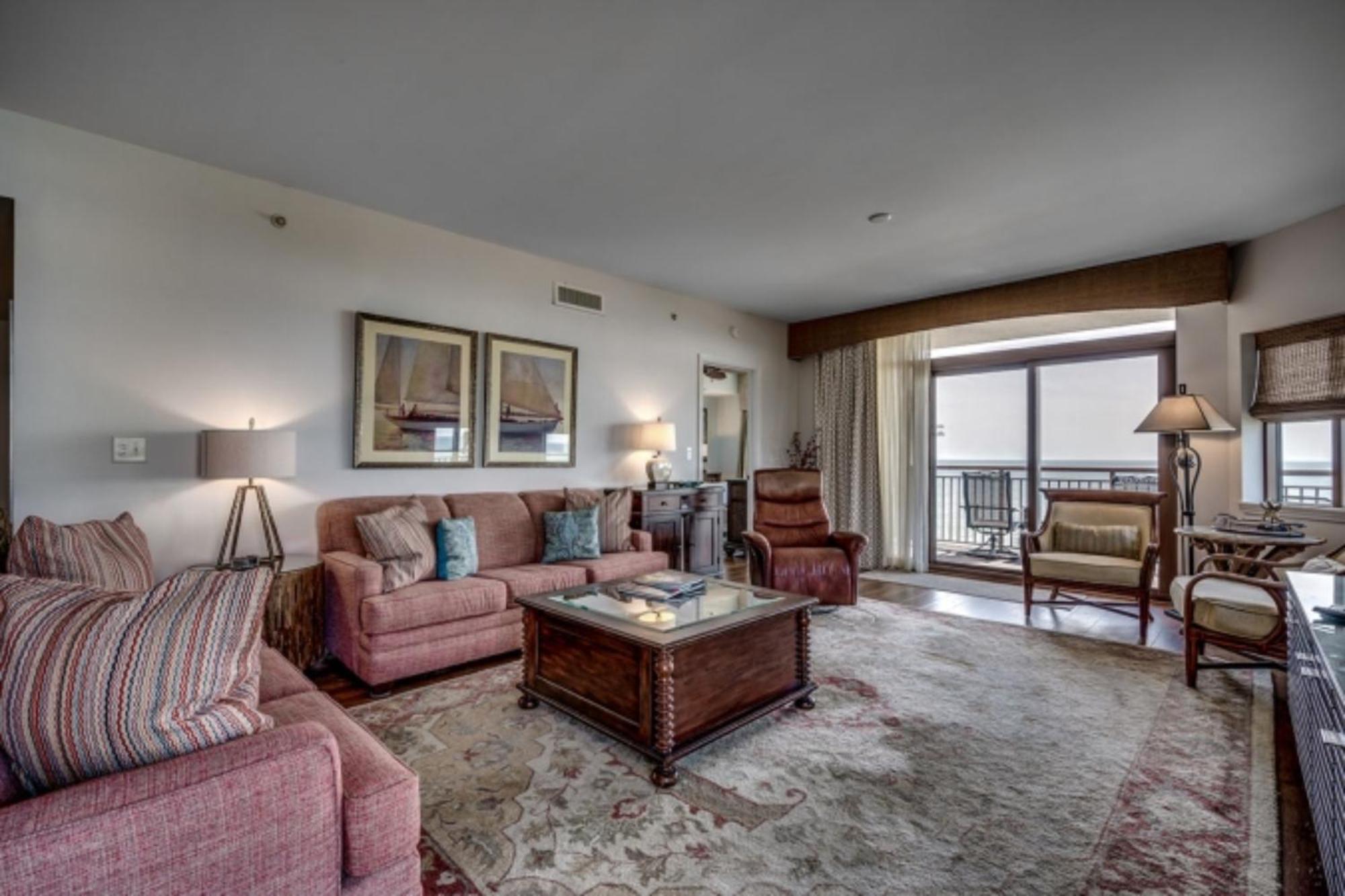 Resort North &