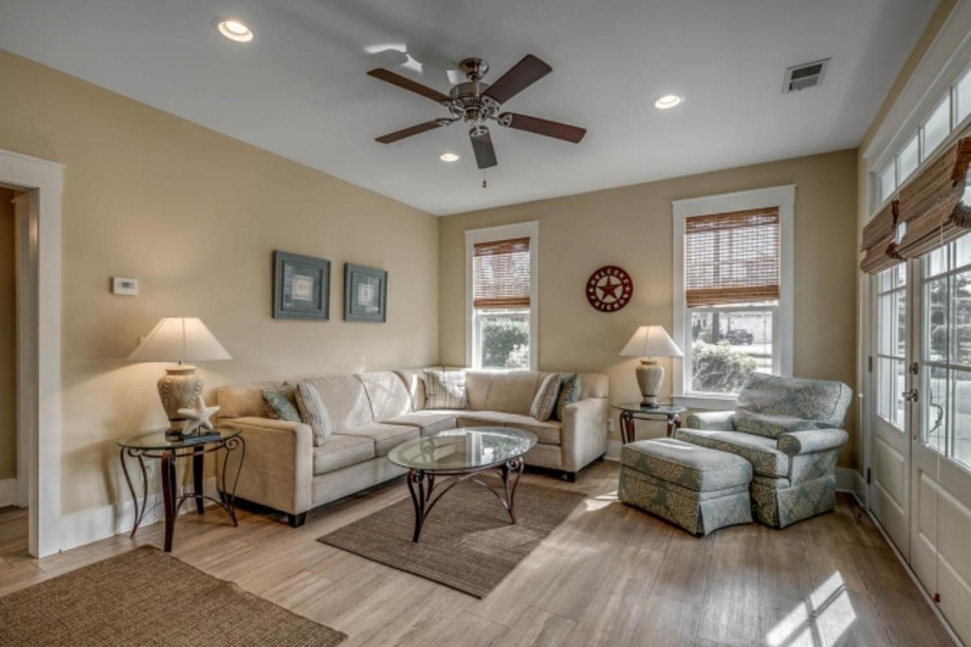 North & 4* Briarcliffe Acres