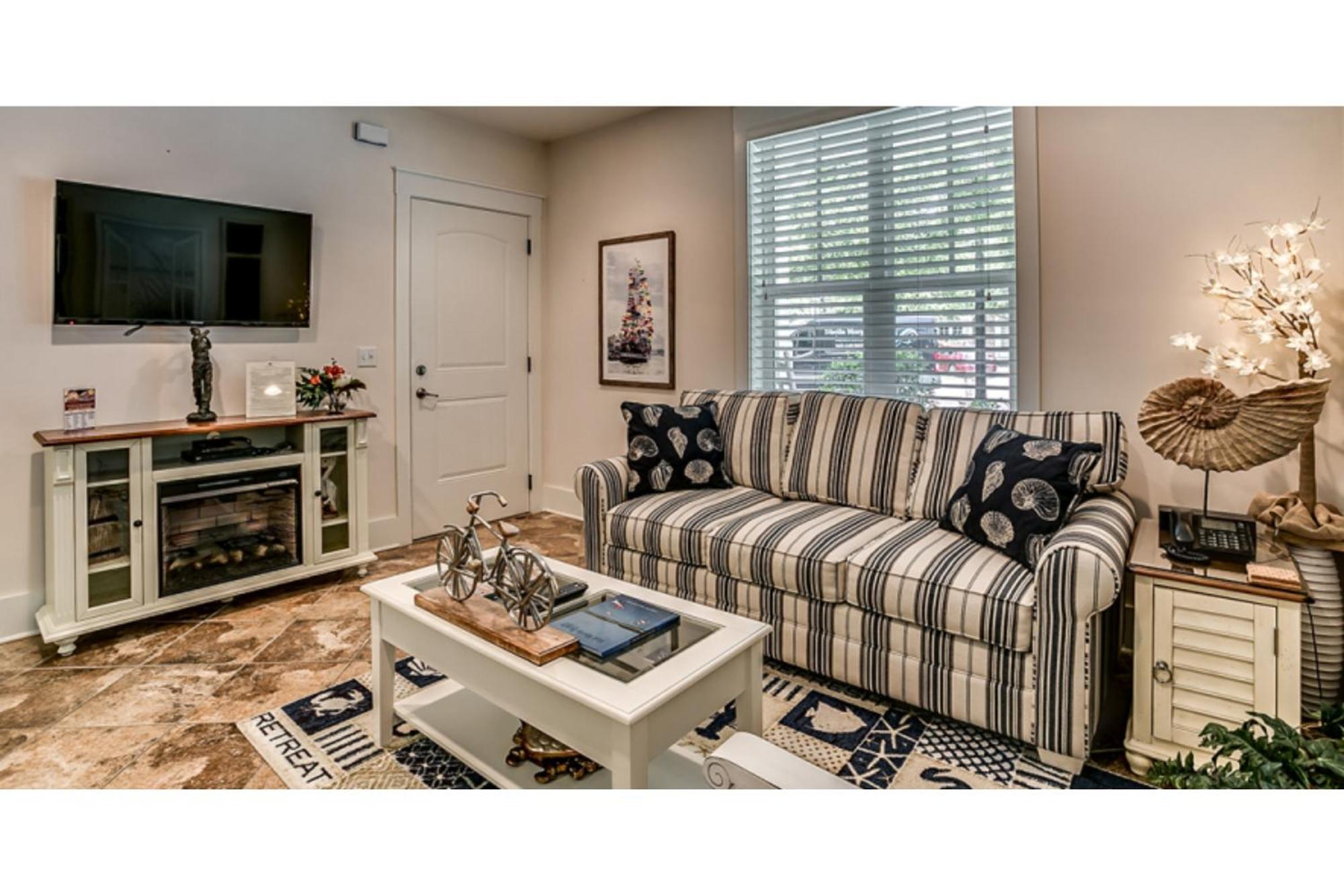 North & 4* Briarcliffe Acres